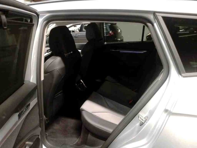 Skoda Enyaq Loft iV 60