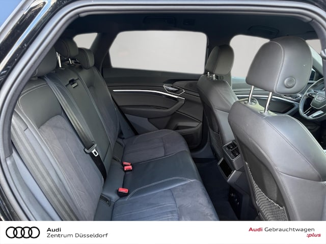 Audi Q8 e-tron 50 Quattro S-Line