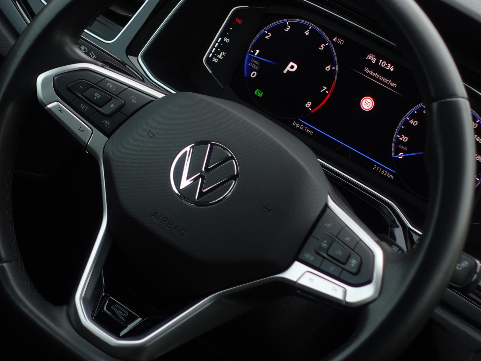 Volkswagen Taigo 1.5 TSI DSG R-Line Style