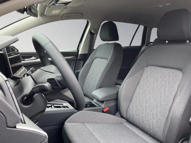 Volkswagen Golf DSG Golf VIII Life Variant