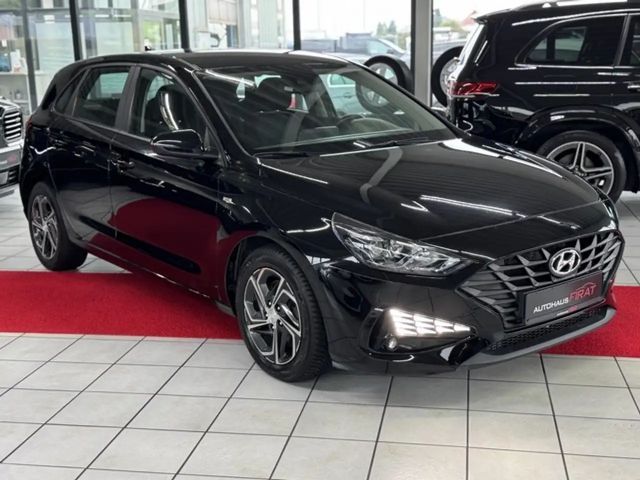 Hyundai i30 Hybrid Select