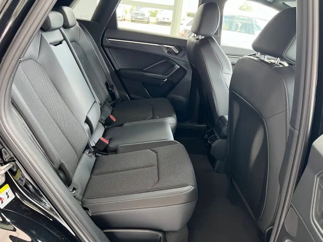 Audi Q3 35 TFSI S-Line