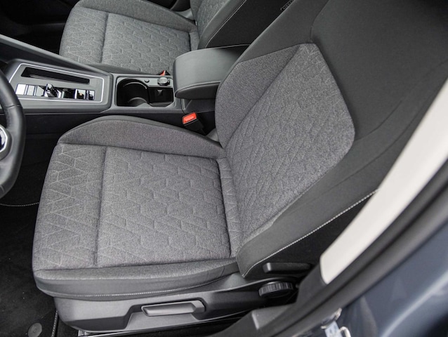 Volkswagen Golf 1.5 eTSI Golf VIII