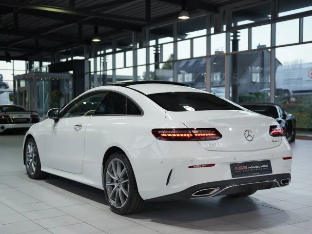 Mercedes-Benz E 200 4MATIC AMG Line Coupé