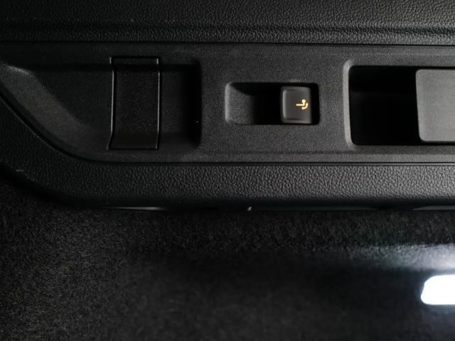 Volkswagen Passat 2.0 TDI Business DSG Variant