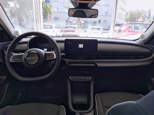 Fiat 600e Hybrid mHEV 145 6-Gang eDCT Pop