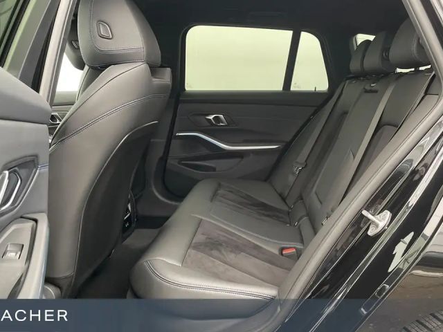 BMW 320 320d M-Sport Touring xDrive