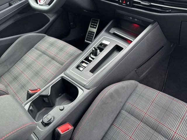 Volkswagen Golf Business DSG GTI