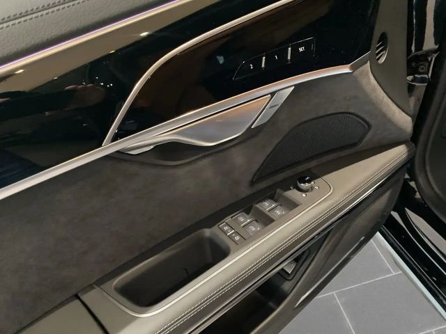 Audi S8 420(571) kW(PS) tiptronic, Matrix Licht, Head