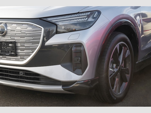 Audi Q4 e-tron SUV 45 e-tron Audi Q4 e-tron