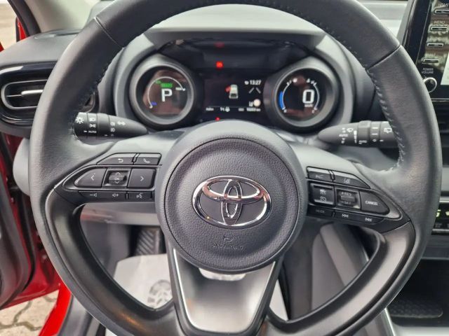 Toyota Yaris Hatchback Team D