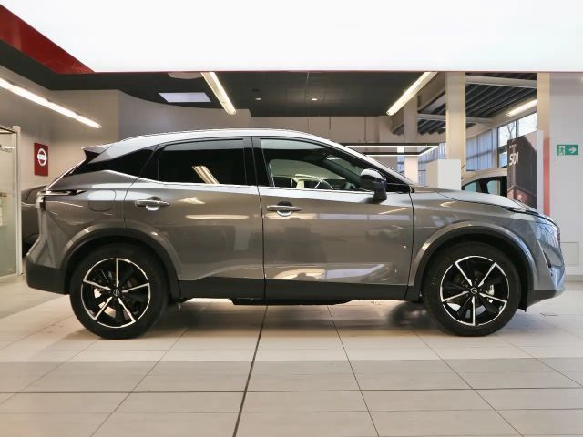 Nissan Qashqai AWD DIG-T Tekna
