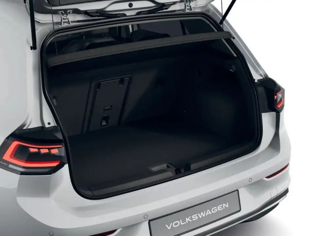 Volkswagen Golf 1.5 eTSI DSG Style