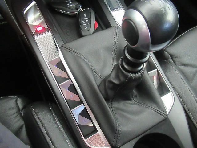 DS DS 3 Crossback Mobiles