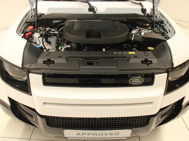 Land Rover Defender 110 D300 Dynamic SE