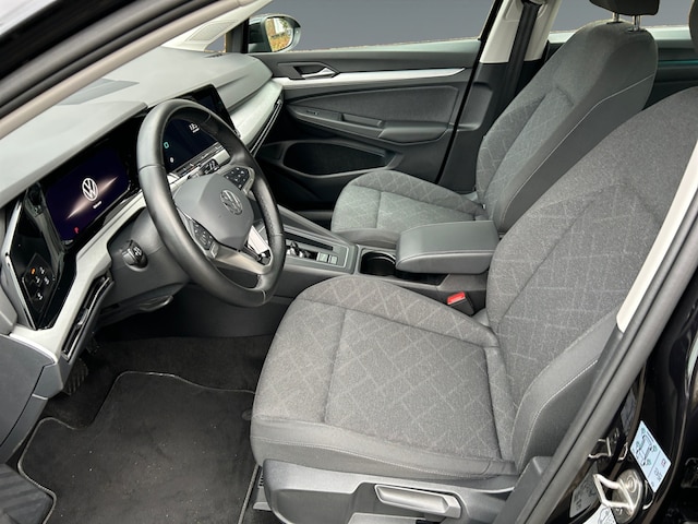 Volkswagen Golf 1.5 eTSI DSG Life Variant