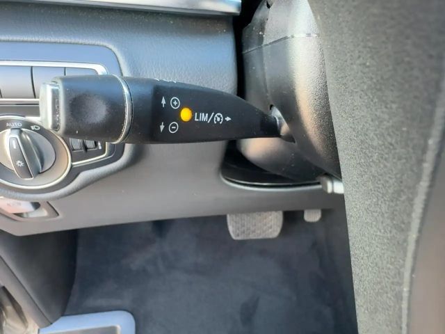 Mercedes-Benz V 220 V 220 d