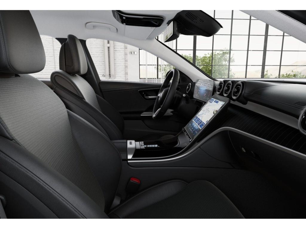 Mercedes-Benz C 200 AVANTGARDE Sedan