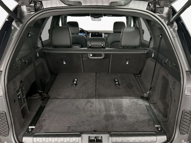 Land Rover Discovery D250 S