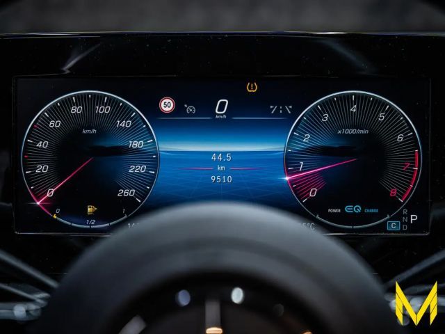 Mercedes-Benz C 180 Sedan