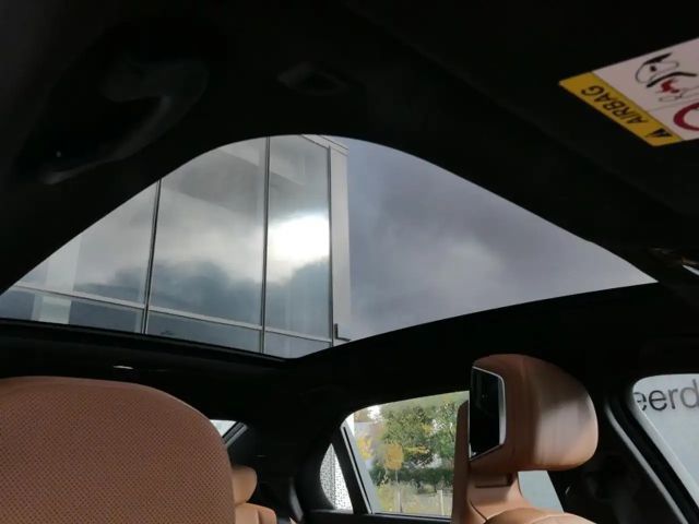 BMW i7 M-Sport Sedan