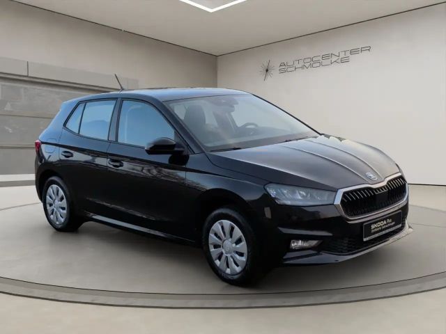 Skoda Fabia Fabia 1.0 MPI Essence *KLIMA*PDC*LED*  Klima/BC