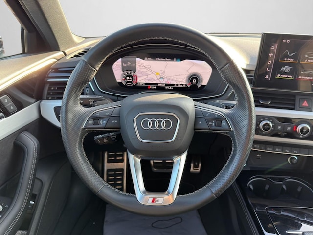Audi A4 40 TFSI Avant Quattro S-Line S-Tronic