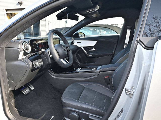 Mercedes-Benz CLA 180 Coupé