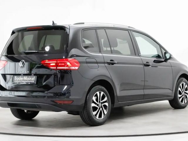 Volkswagen Touran 1.5 TSI DSG