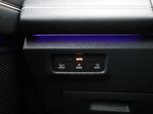 Volkswagen Tiguan 1.5 eTSI Elegance Elegance