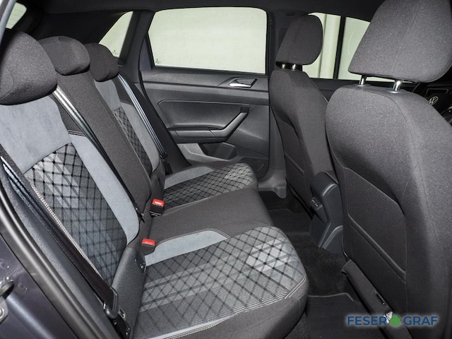 Volkswagen Polo 1.0 TSI DSG R-Line