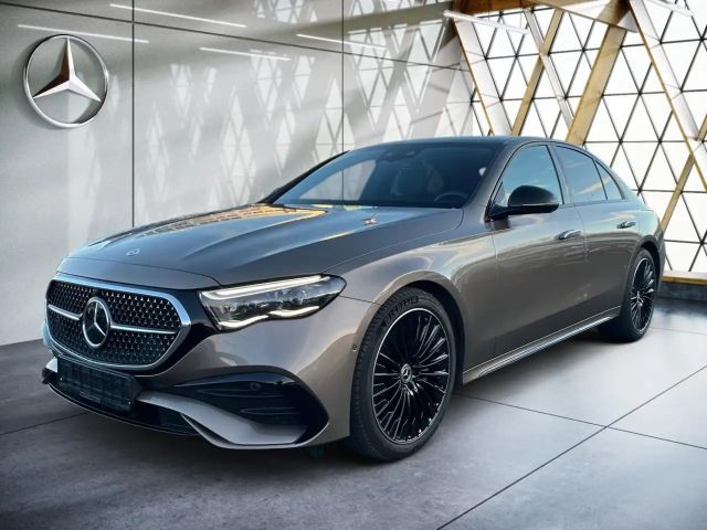 Mercedes-Benz E 200 AMG Line Sedan