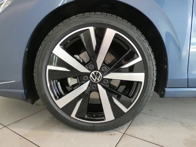 Volkswagen Golf 1.5 eTSI Style Variant