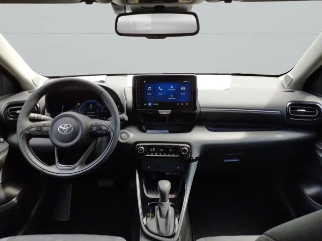 Toyota Yaris 1,5l Teamplayer LED Sitzheizung vorn Lenkradheizun