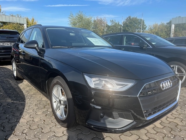 Audi A4 35 TDI Avant S-Tronic