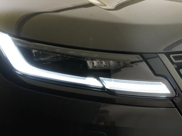 Land Rover Range Rover Velar SE