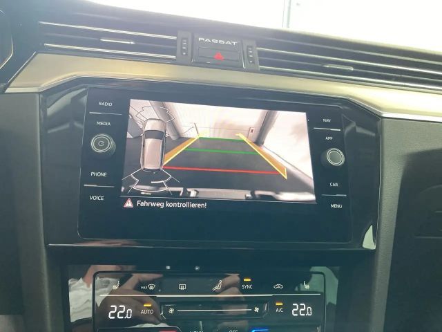 Volkswagen Passat DSG Elegance Elegance Variant