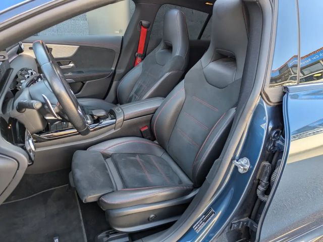 Mercedes-Benz CLA 45 AMG AMG Line