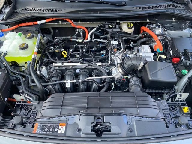 Ford Kuga Hybrid Titanium