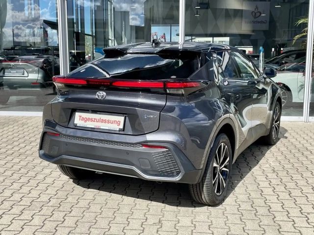 Toyota C-HR Hybride Team D