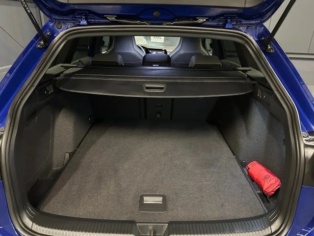 Volkswagen Golf Bluemotion R-Line Variant