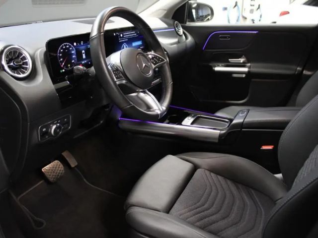 Mercedes-Benz GLA 200 Progressive