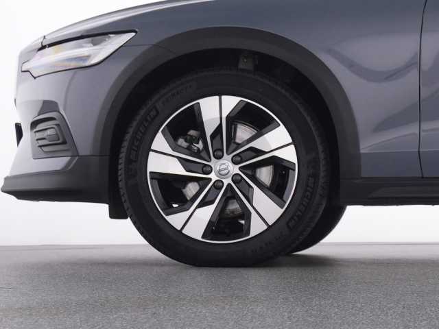 Volvo V60 Cross Country CC