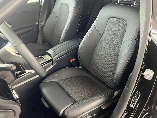 Mercedes-Benz A 180 Progressive