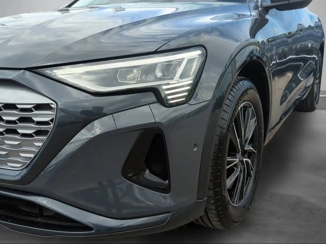 Audi Q8 e-tron 55 Business Quattro