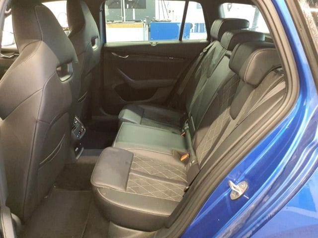 Skoda Octavia Combi RS iV