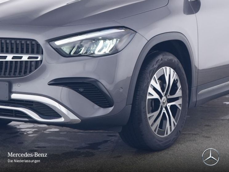 Mercedes-Benz GLA 180 Progressive