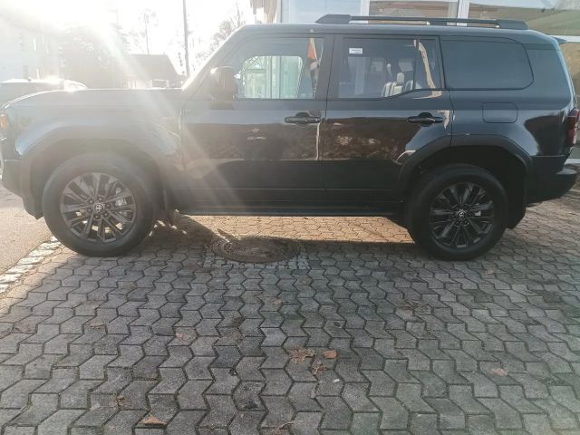 Toyota Land Cruiser 2.8 D-4D Hybride Lounge