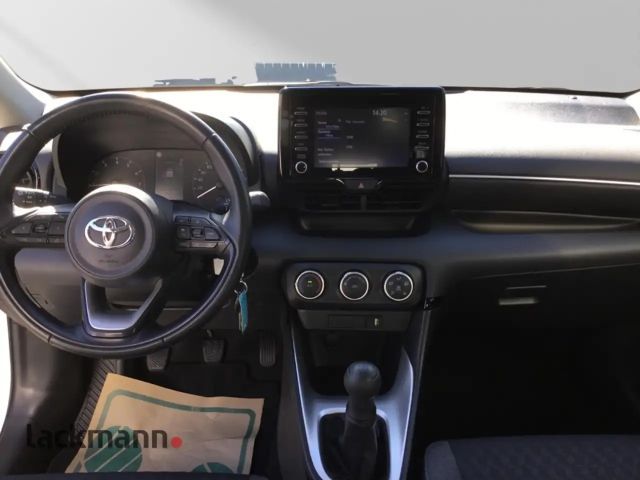 Toyota Yaris 1.0 VVT-i Comfort Hatchback