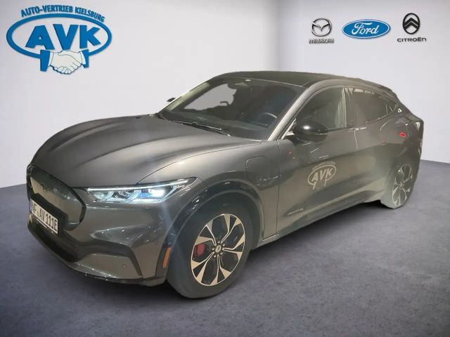 Ford Mustang Mach-E AWD Premium